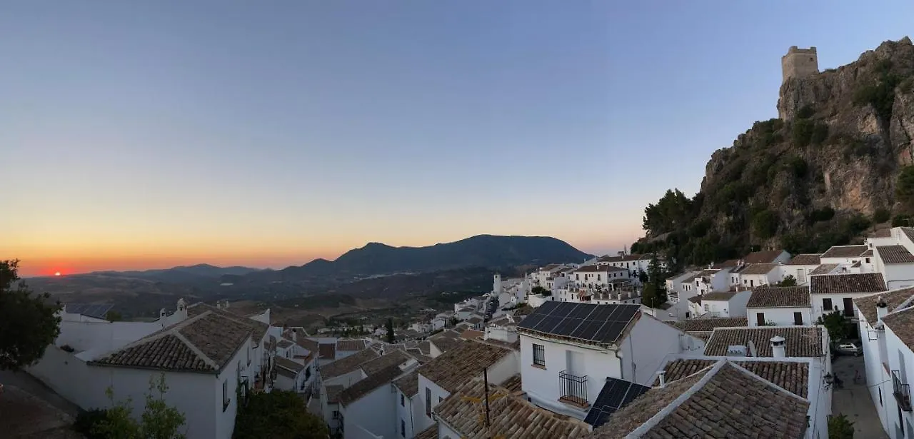 Villa Casa “El Zumaque” En Zahara De La Sierra Spanien
